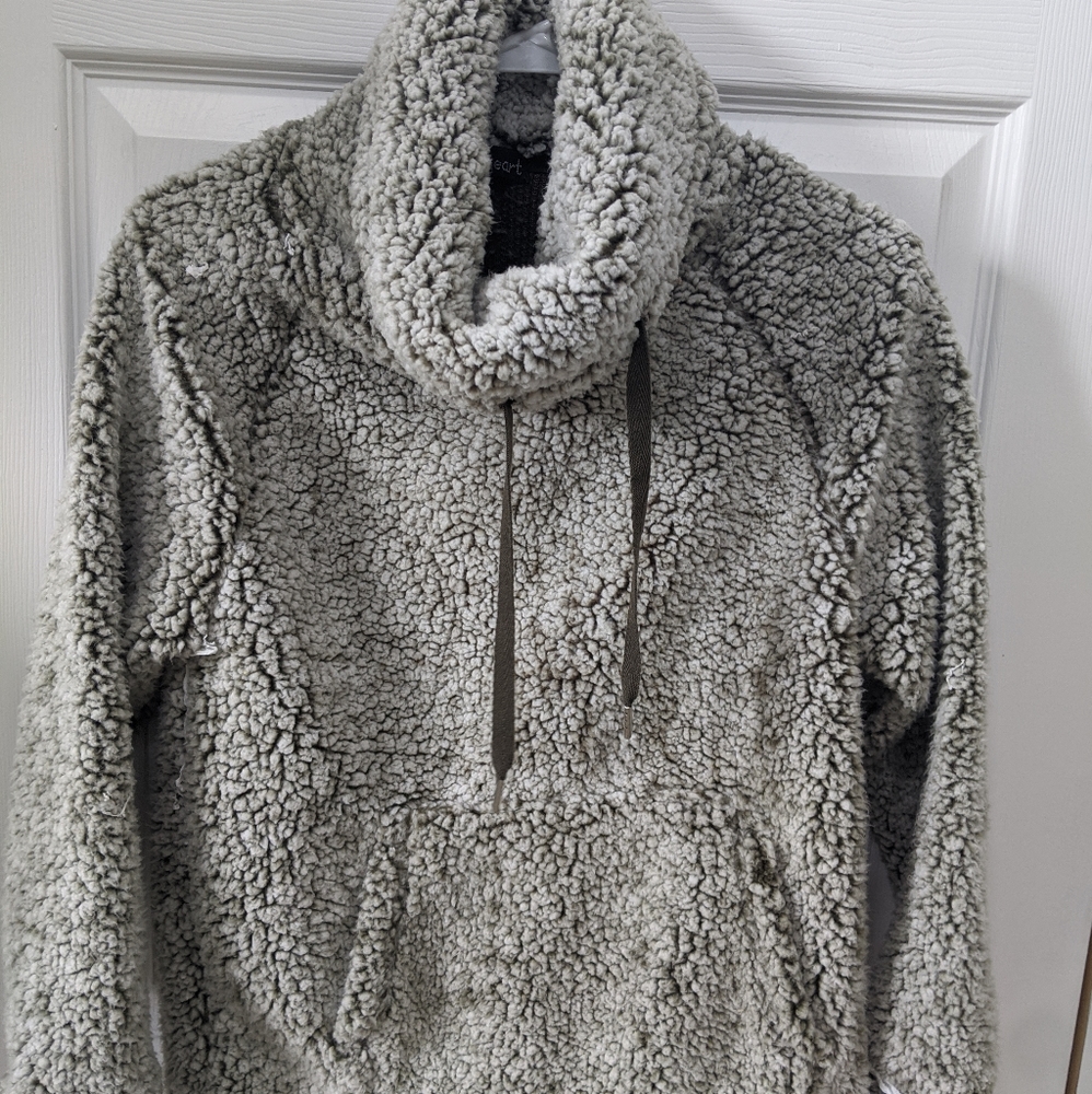 Soft Derek Heart sweater